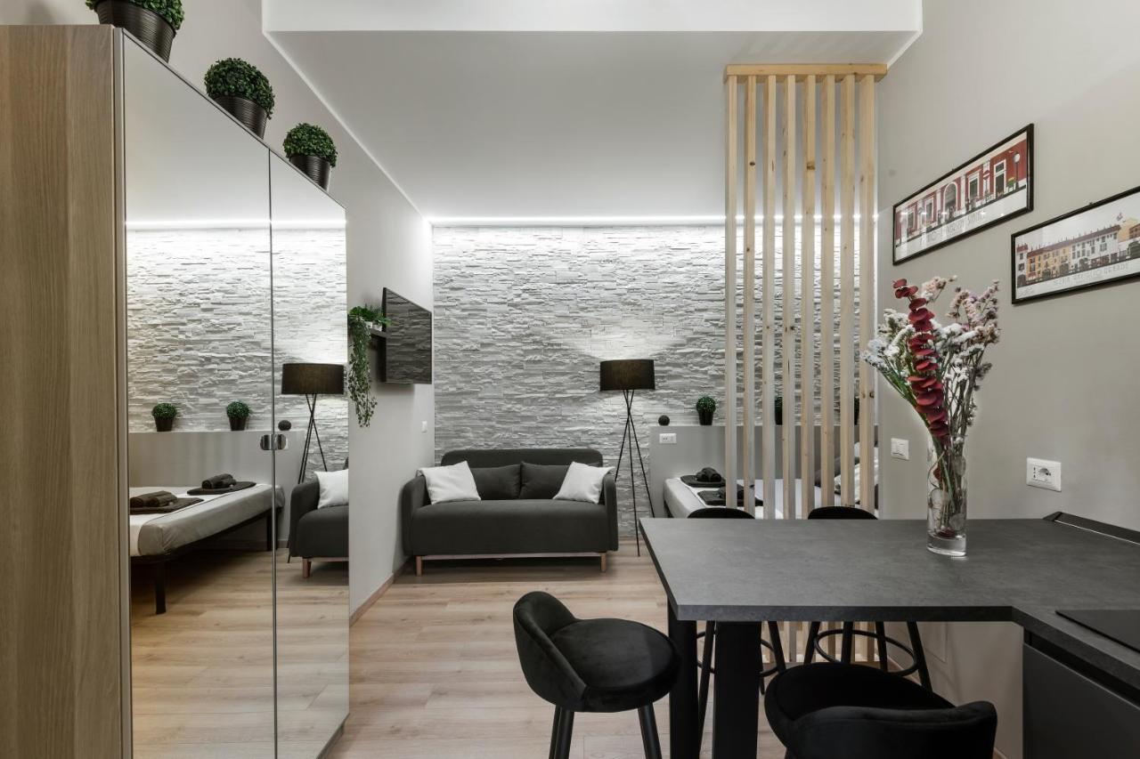 Super Modern And Design Apartment, A Due Passi Dai Navigli * Milaan